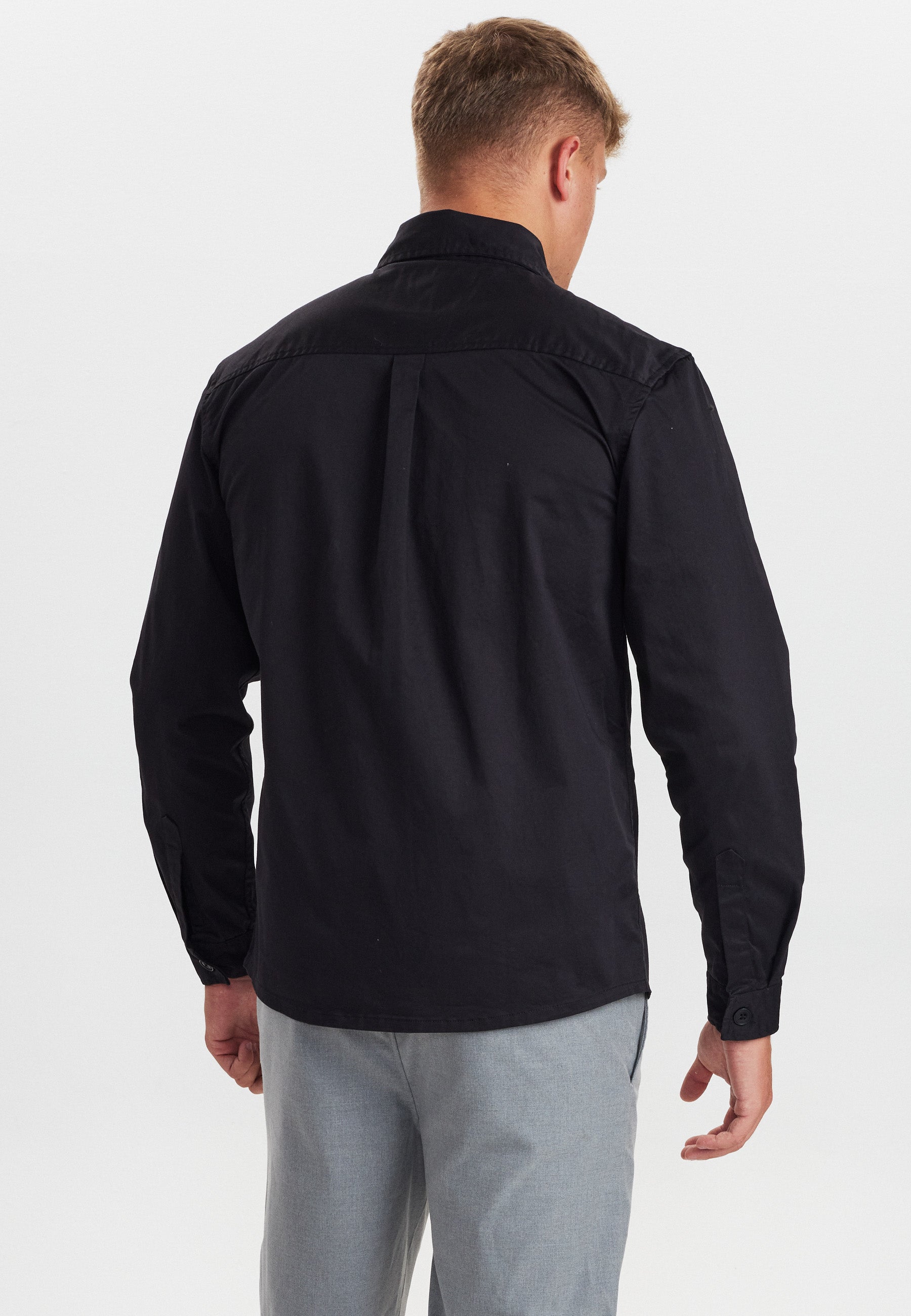 DXNMXRK. DX-Aleksander Outlet Meteorite