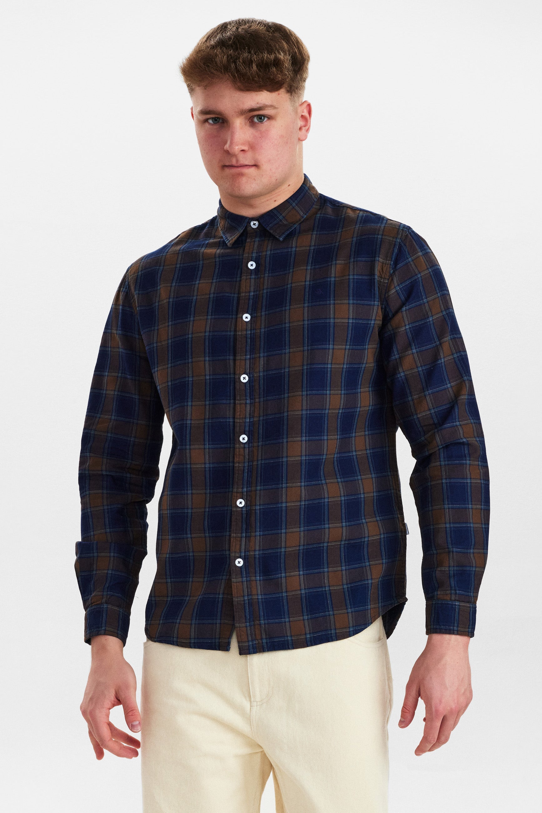 DXNMXRK. DX-Erik Outlet Sand