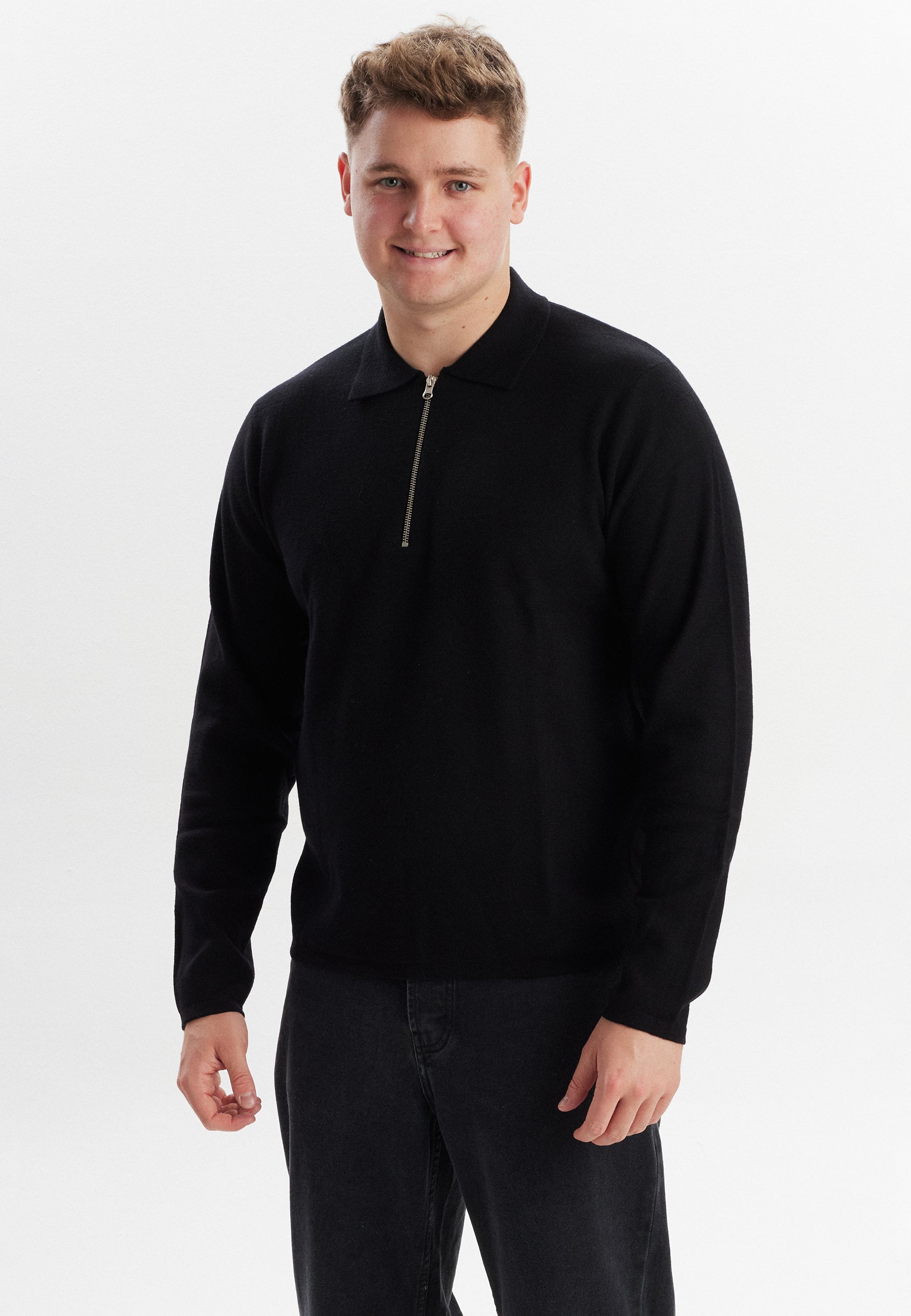 DXNMXRK. DXGodfred Knitwear Black