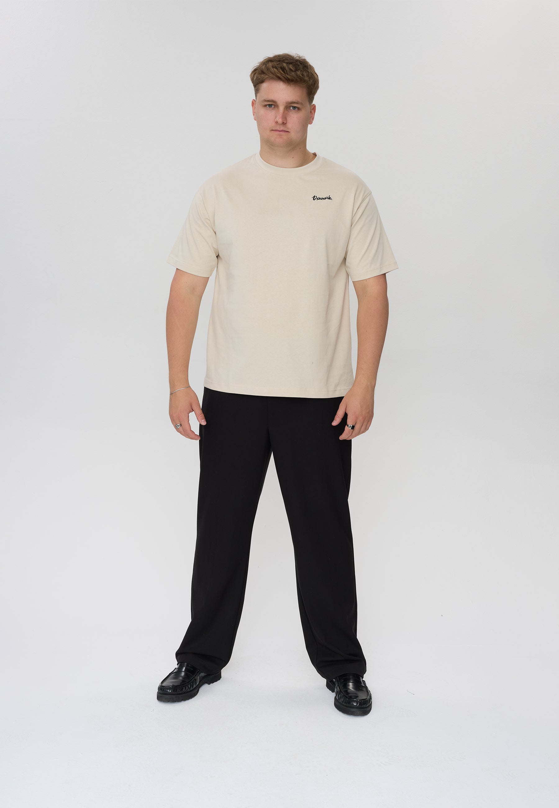 DXNMXRK. DXGyana T-shirt Beige