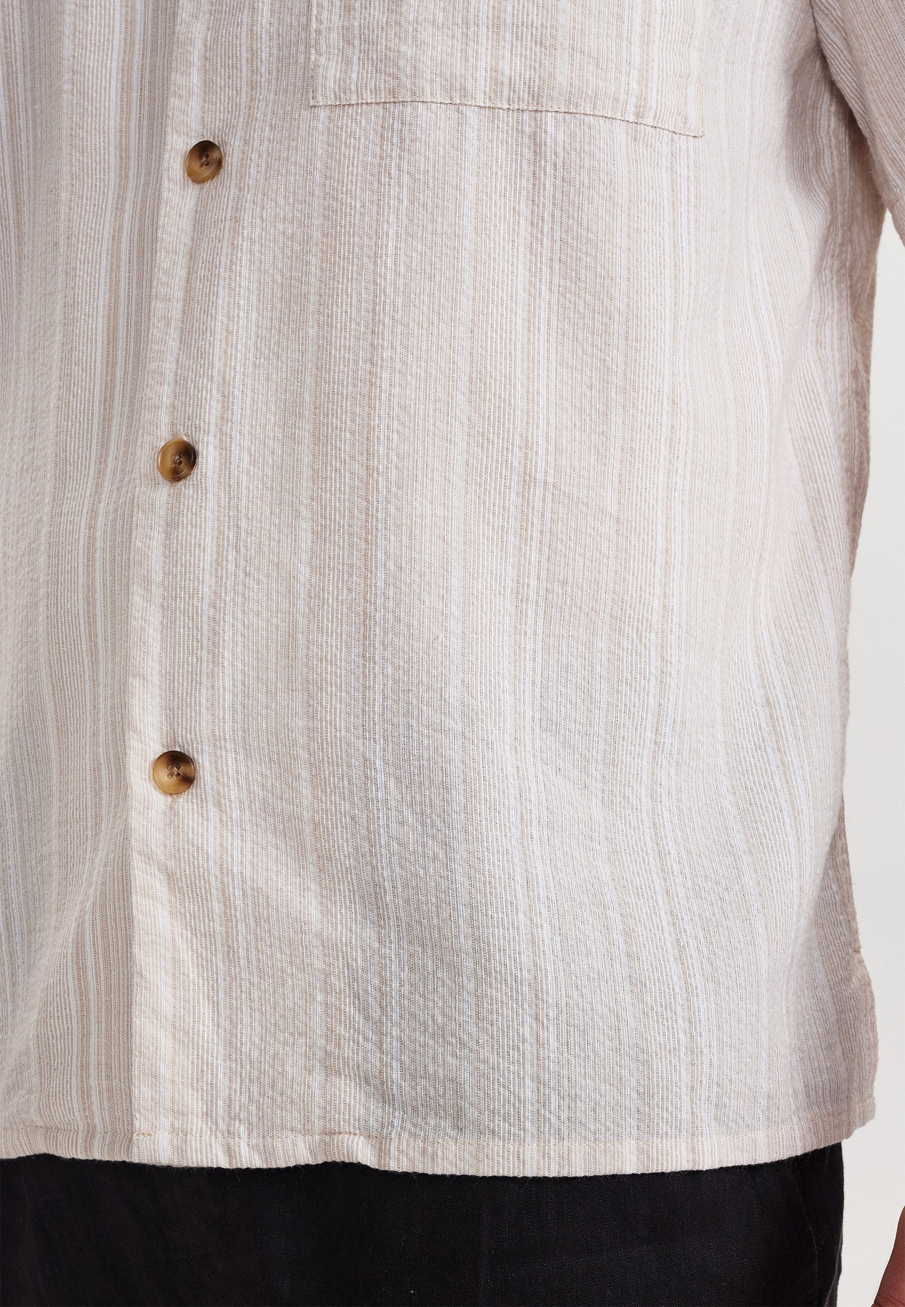 DXNMXRK. DXfady Outlet Beige