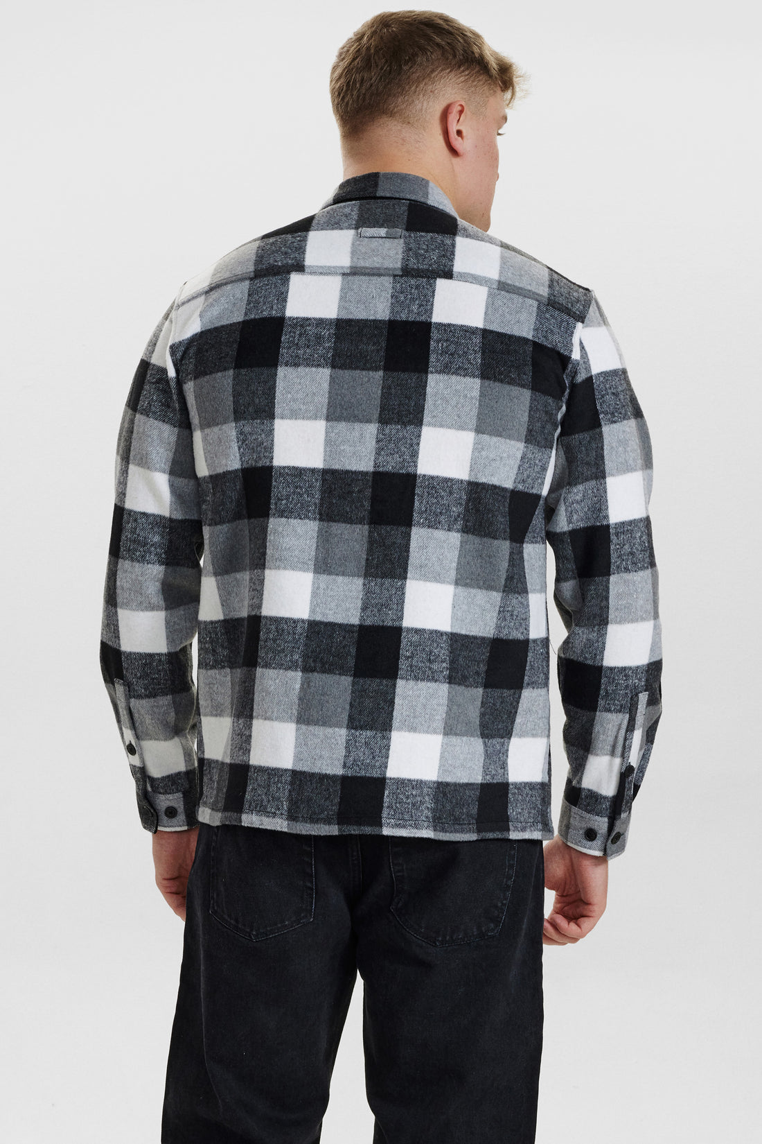 DXNMXRK. Dali Outlet Meteorite